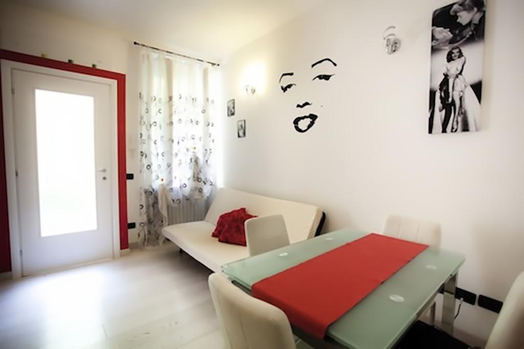 Loreto Apartment Milan Bilik gambar